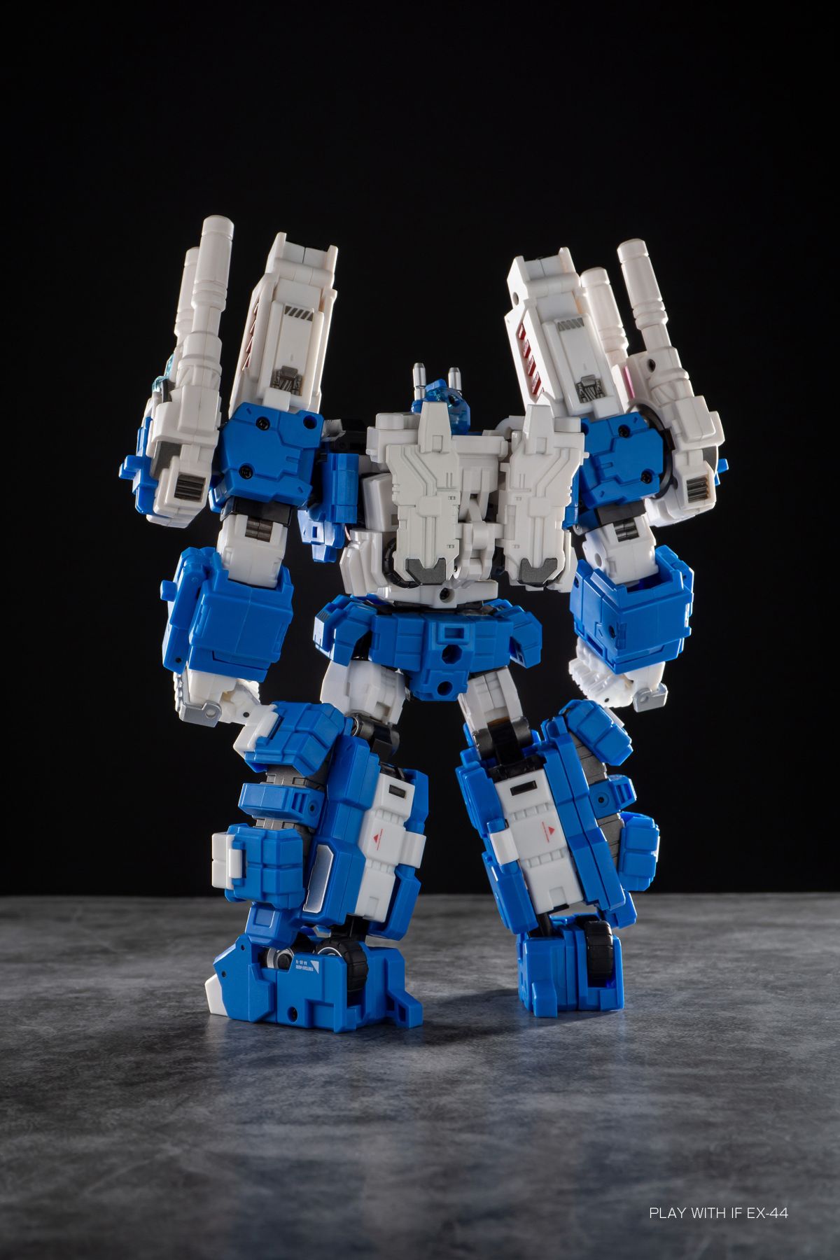 Video Review: Iron Factory IF-EX44 City Commander FINAL